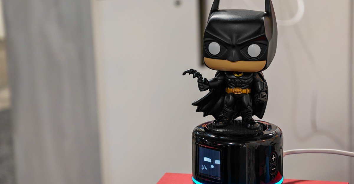 AI手办崛起：从静态收藏到智能对话的玩具革命