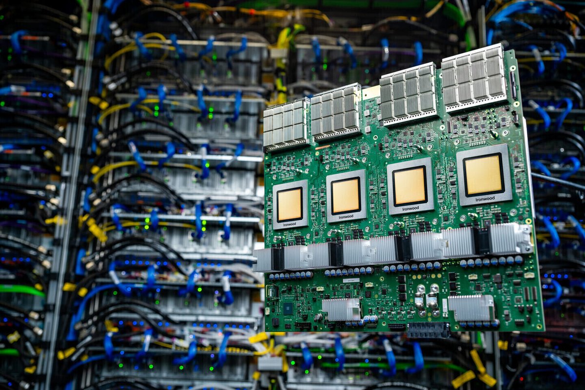 前谷歌工程师窃取TPU机密，AI军备竞赛暗流涌动